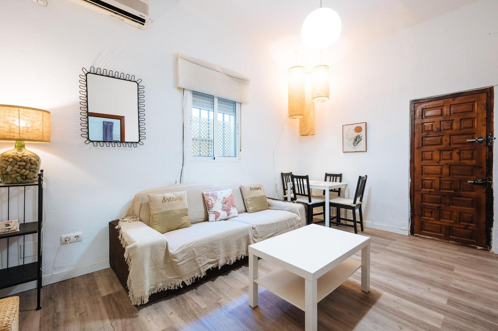 Apartamento Torrijiano Appartement *